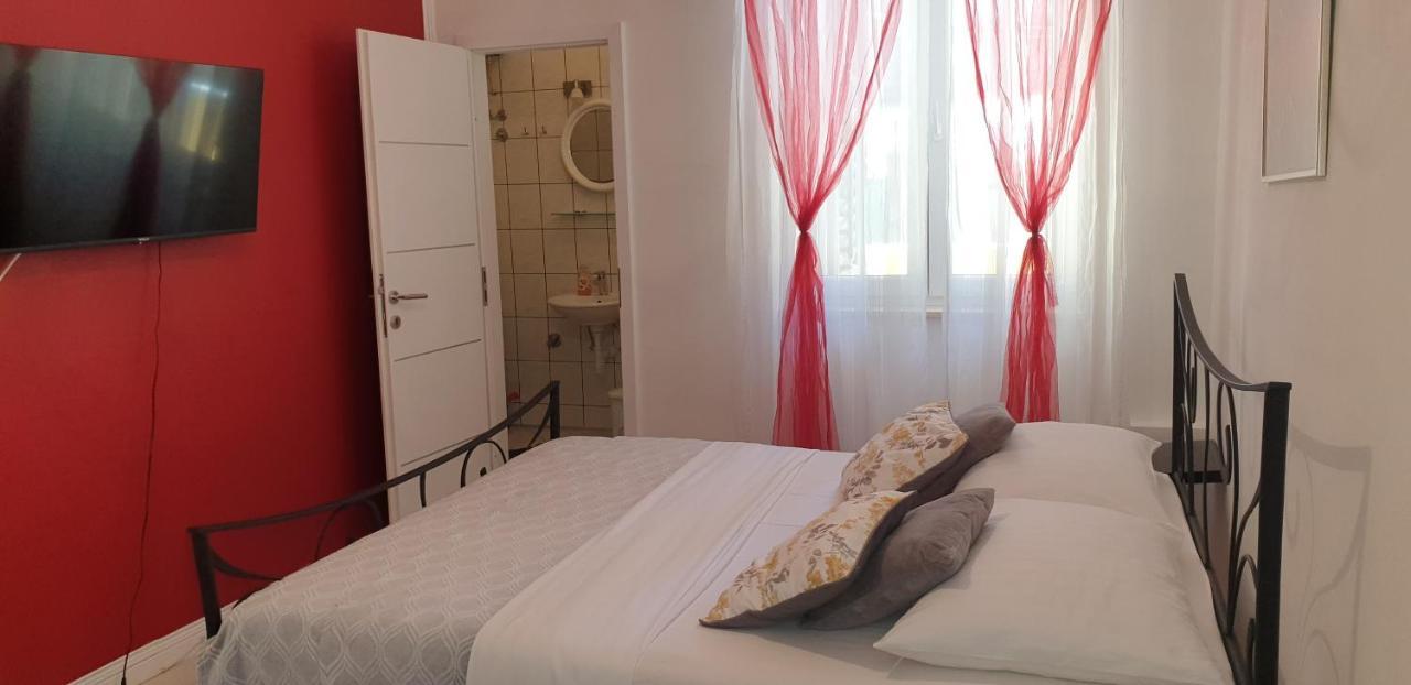 Apartments Dado สปลิท ภายนอก รูปภาพ