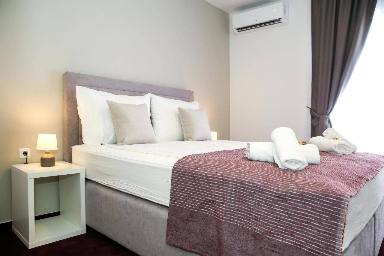 Apartments Dado สปลิท ภายนอก รูปภาพ